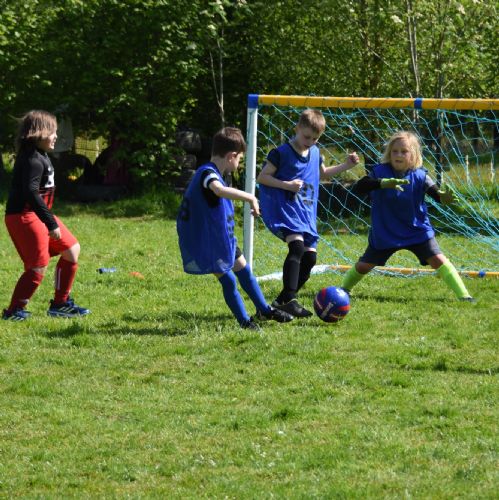 Umberleigh YEar 4 football team