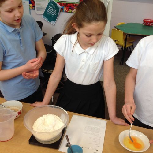 KS2 Cooking Challah Bread